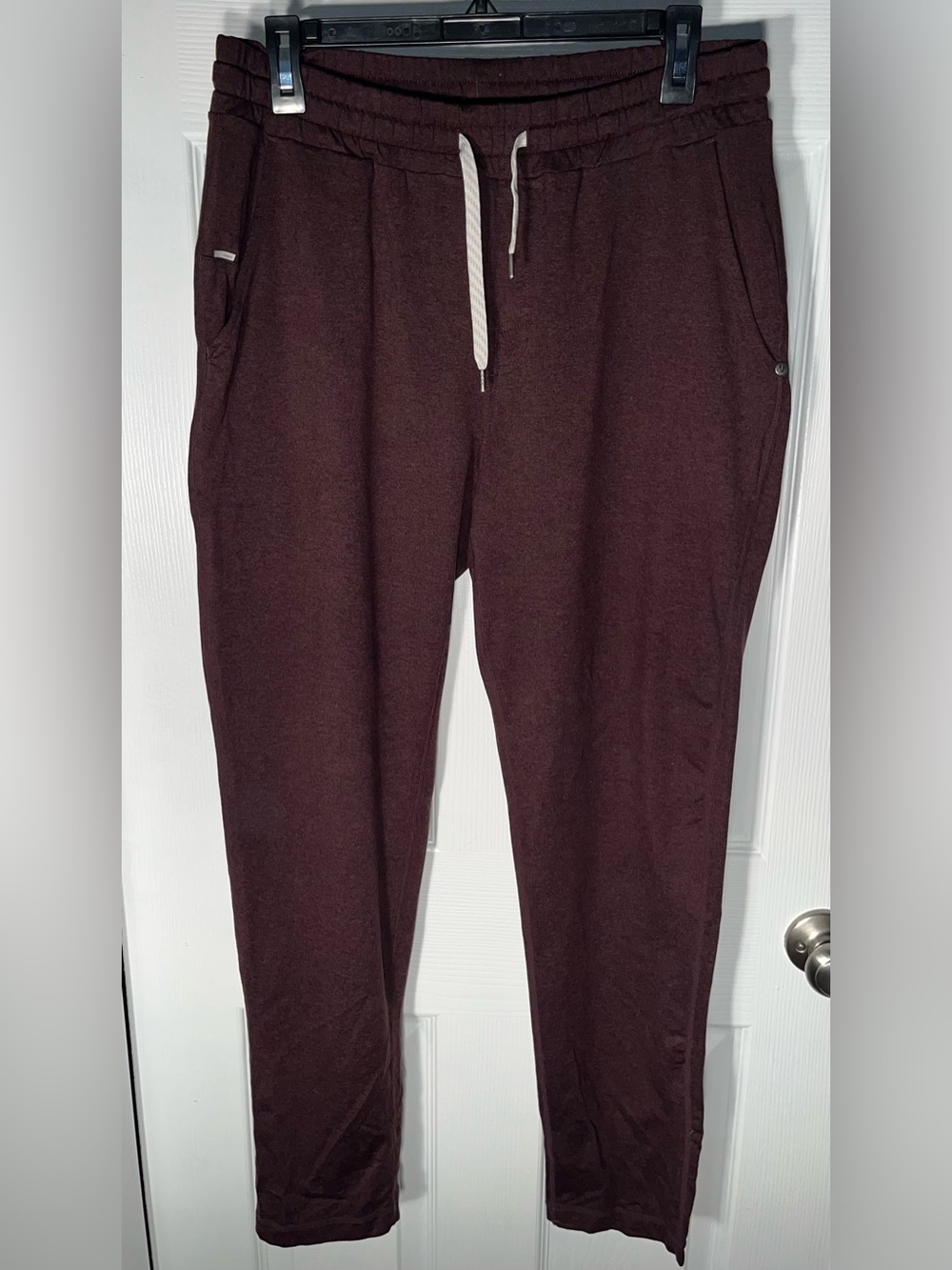 Women’s Vuori Maroon Fig Heather Performance Jogger Size Large Soft